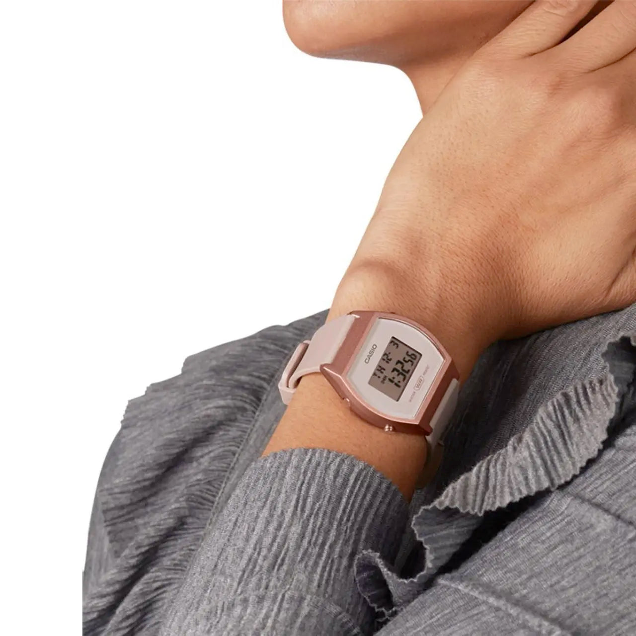 RELOJ CASIO LW204-4A
