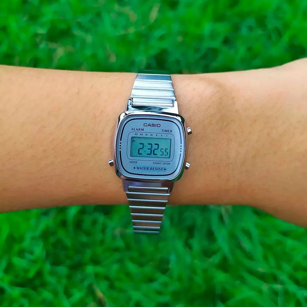 RELOJ CASIO - LA670WA-7D