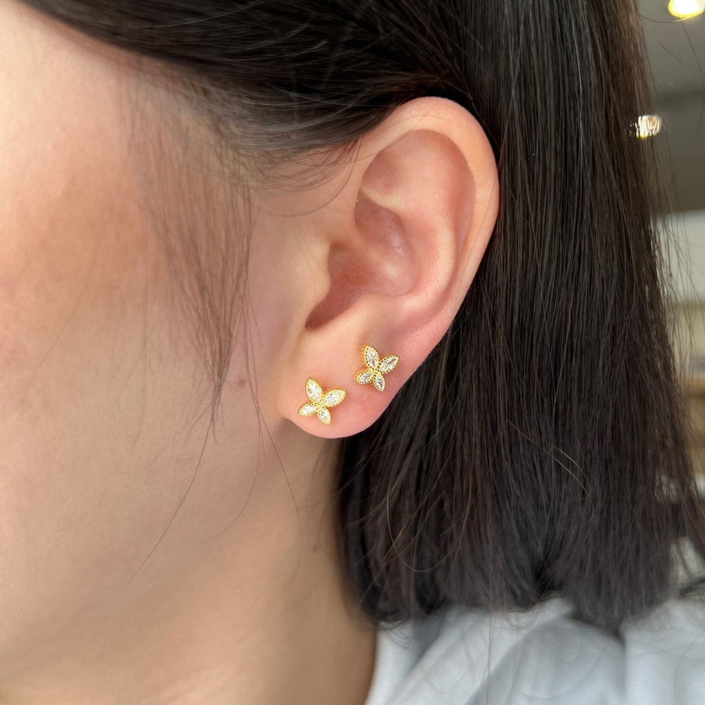 Mariposas baño 18k