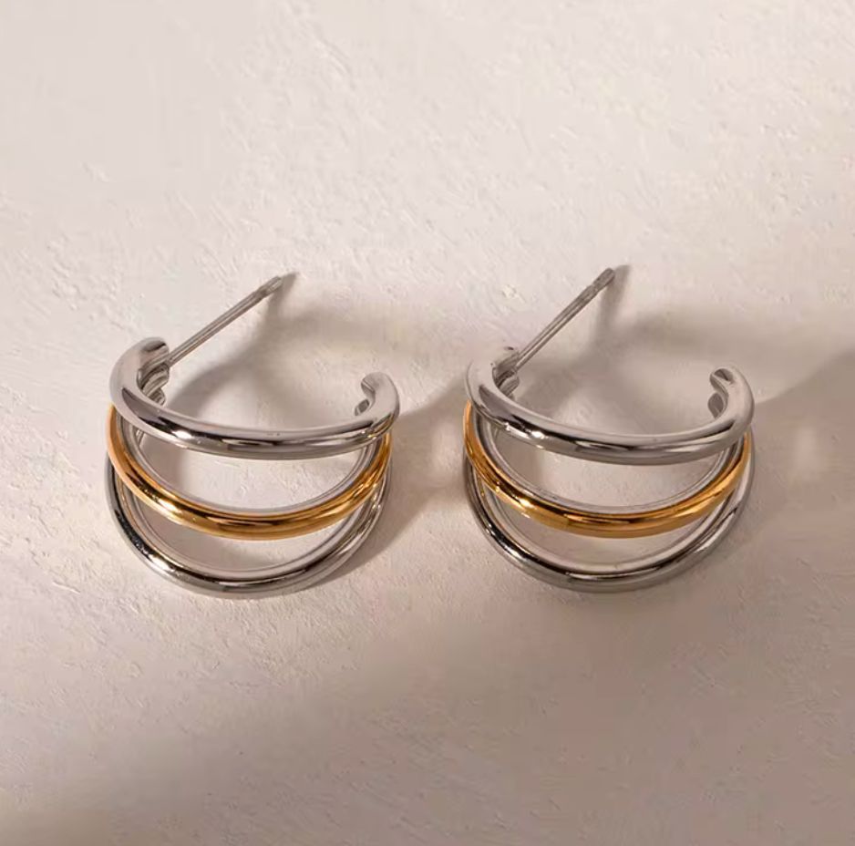 WHITE AND GOLD HOOPS