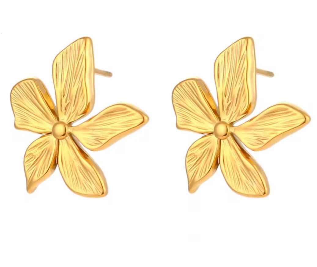 Vintage Golden Flower Earrings