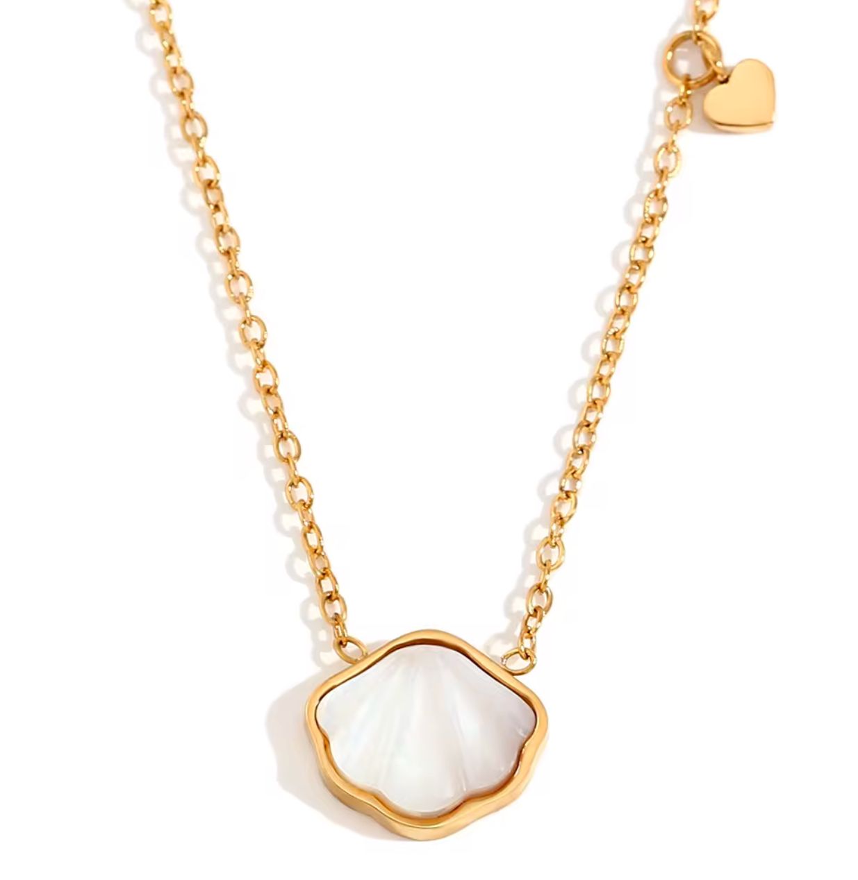 SEA SHELL NECKLACE