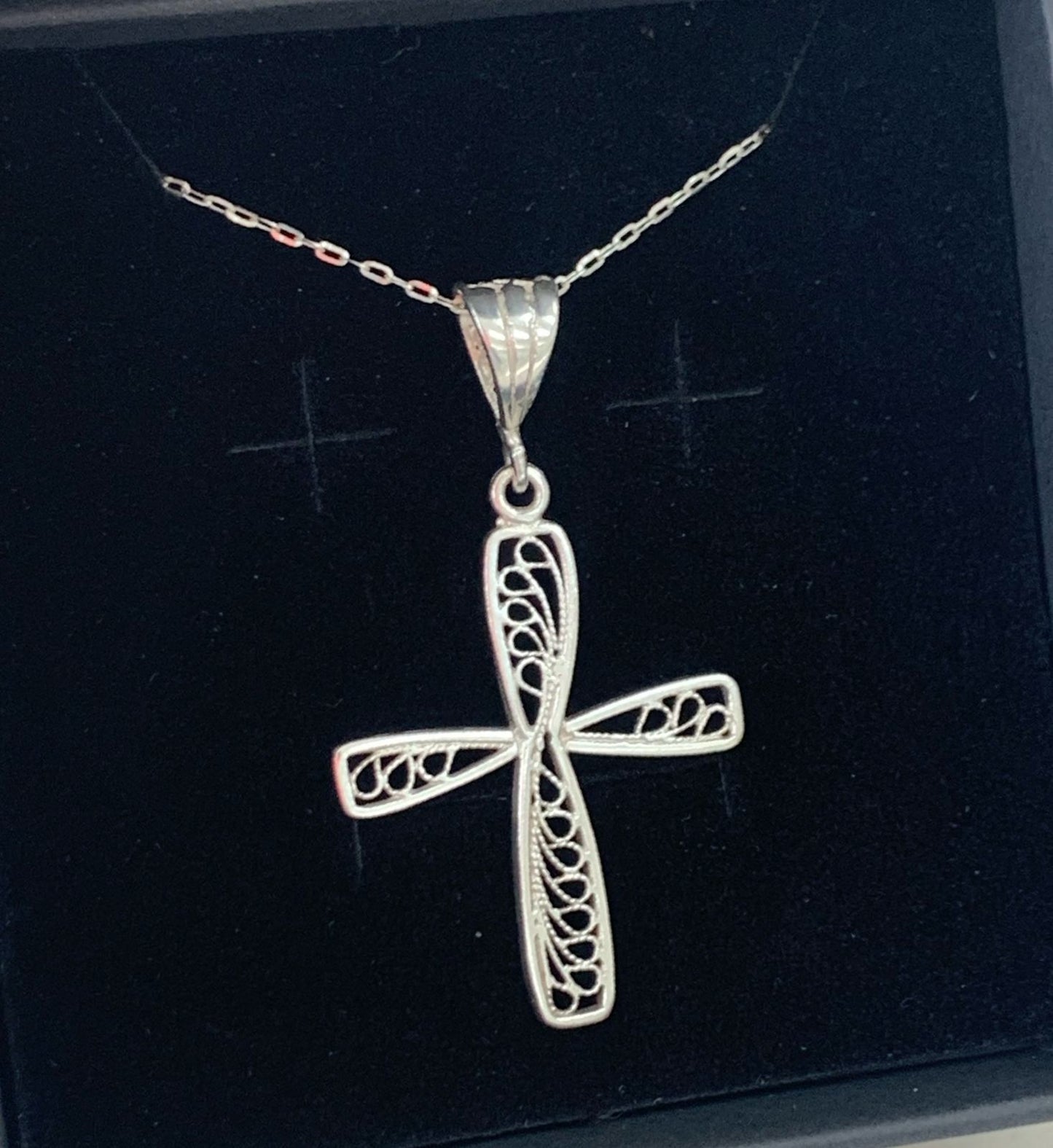 DIJE CRUZ ORNAMENTADA, PLATA 925