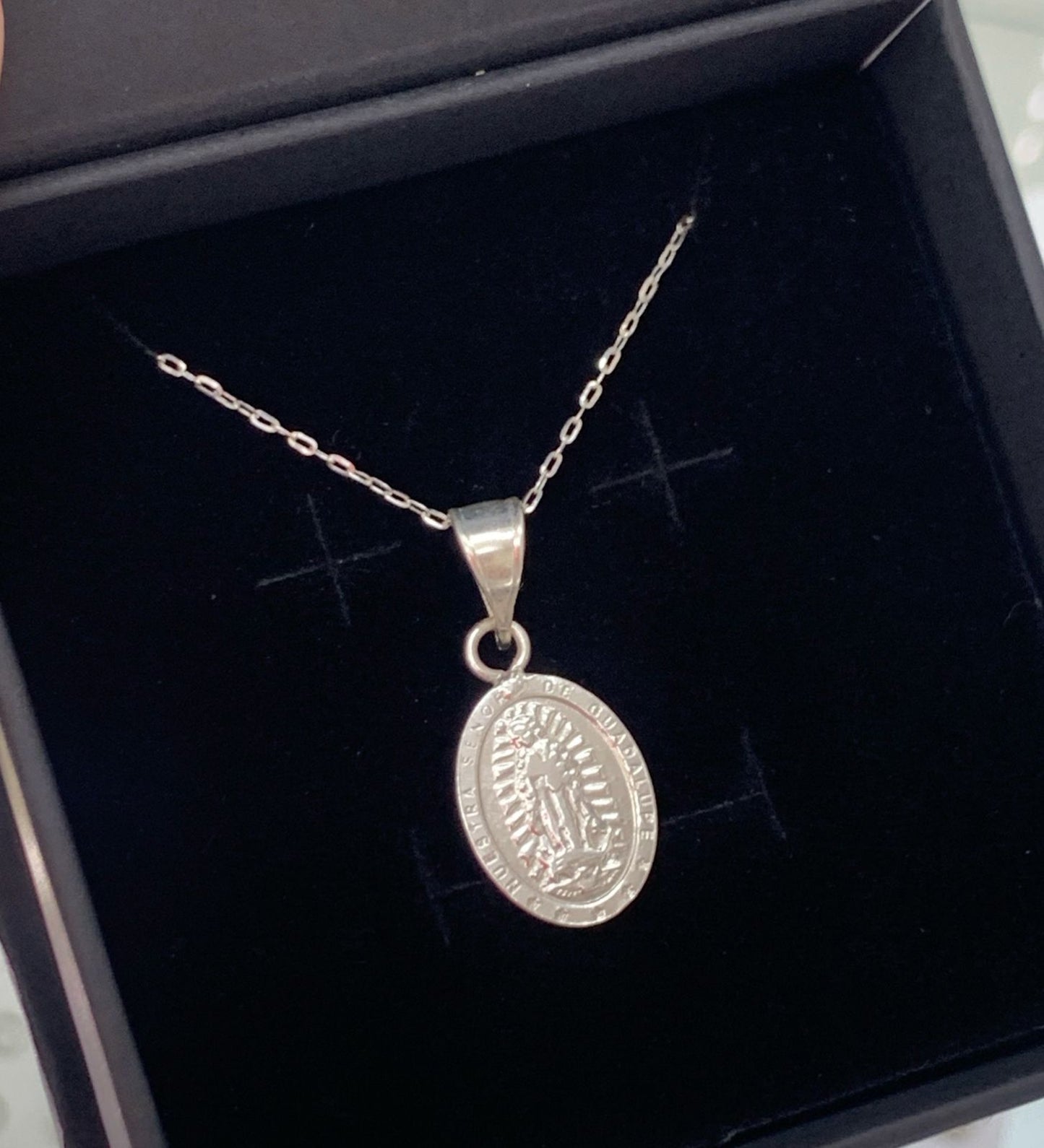 DIJE NUESTRA SEÑORA DE GUADALUPE, PLATA 925