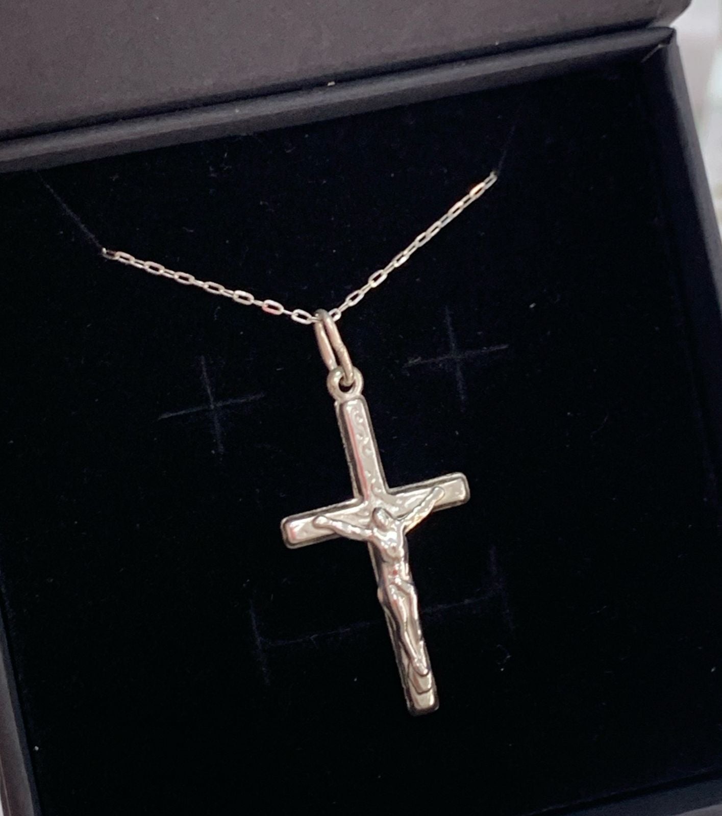 DIJE CRUZ CON CRISTO, PLATA 925