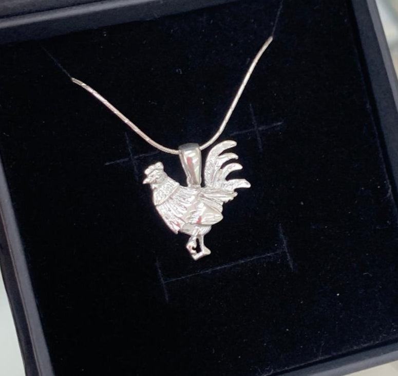 DIJE GALLO, PLATA 925