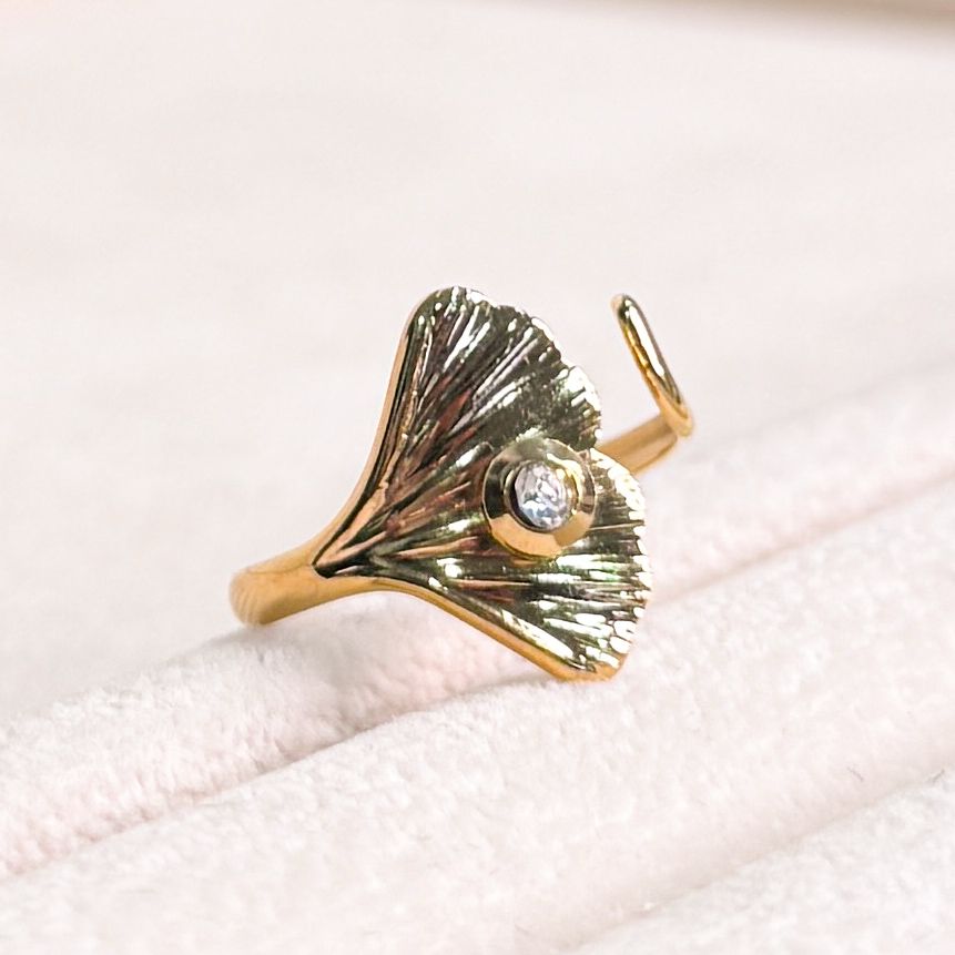 Conch Ring