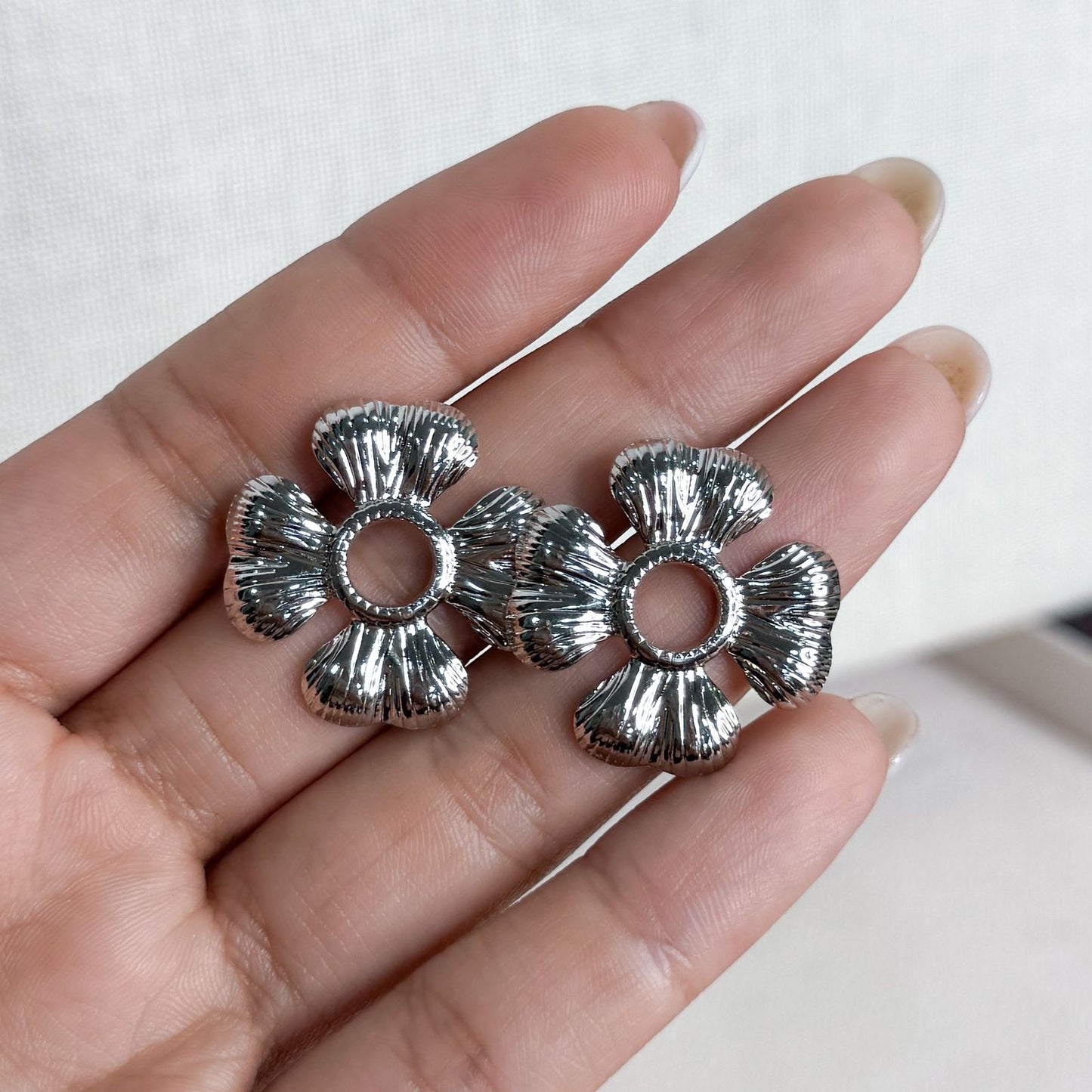 Daisy Earrings