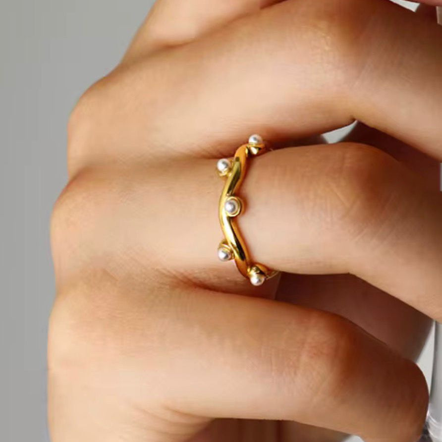 Pearl Ring