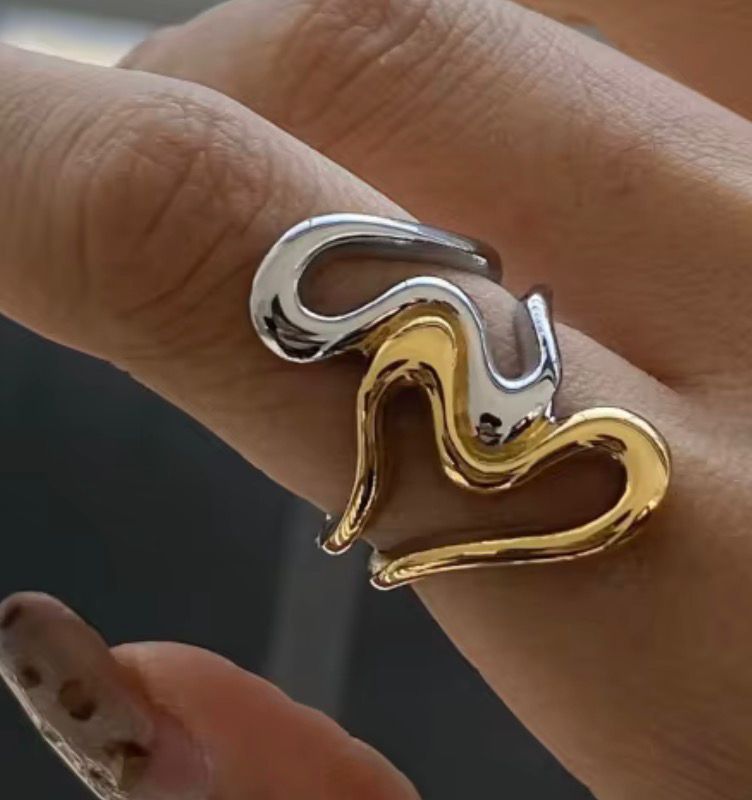 Duo color ring