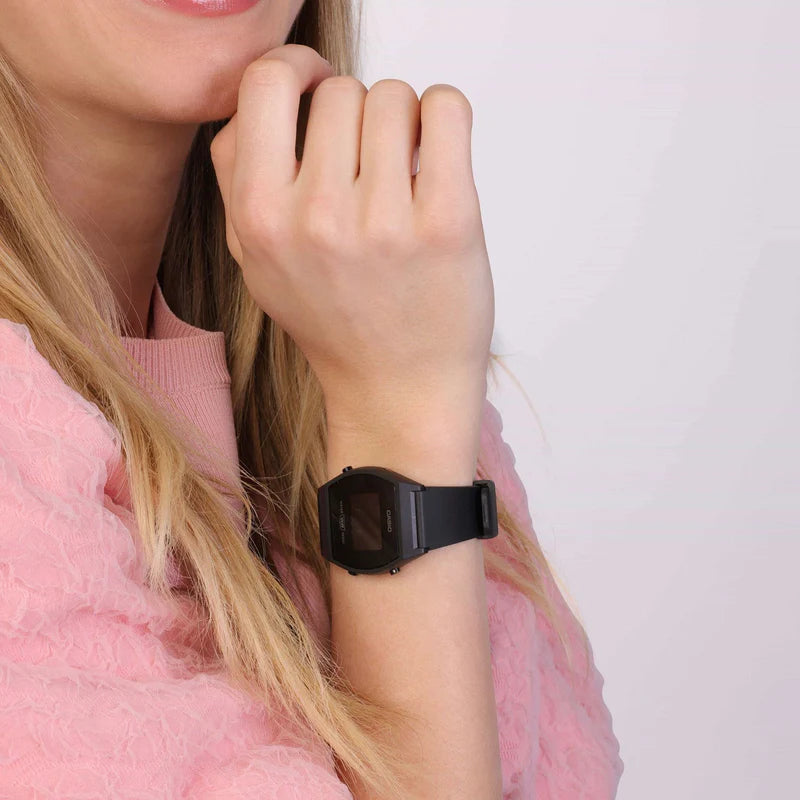 RELOJ CASIO LW-204-1BDF