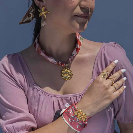 Scarf necklace