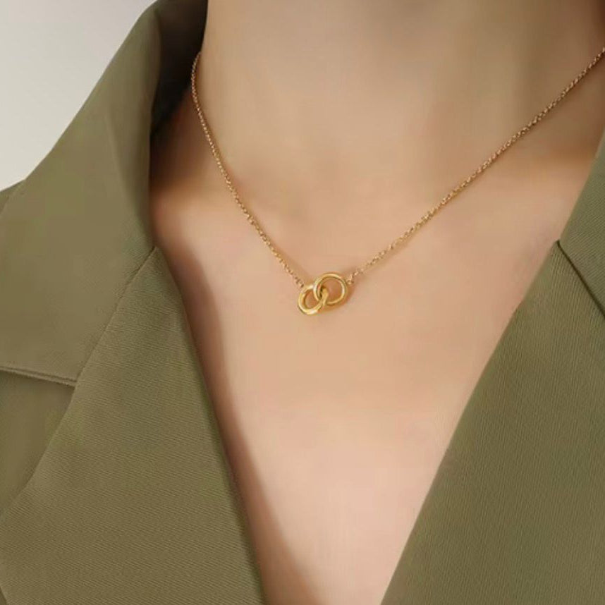 Collar aritos