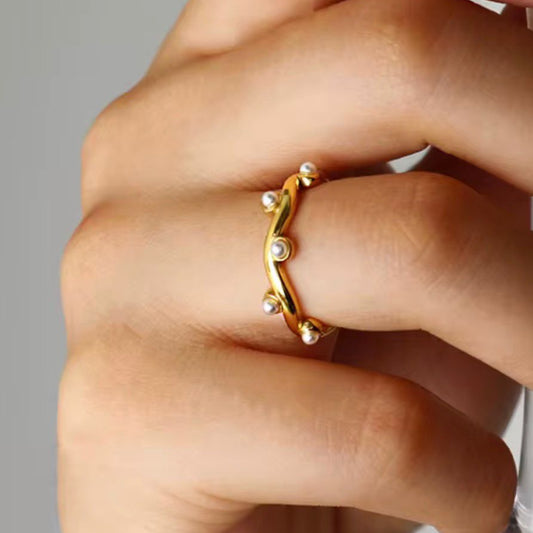 Pearl Ring