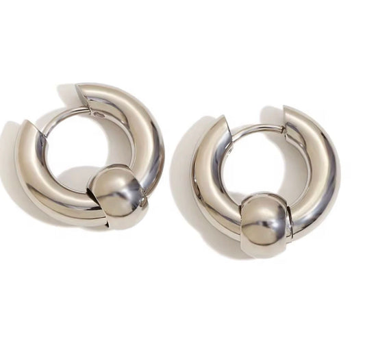 Linky Earrings